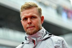 "Gefahren wie eine Oma": Magnussen regt sich über Benzin-Regel auf