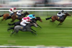 Galopp: Außenseiter Khan gewinnt Preis von Europa