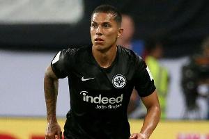 Frankfurts Salcedo mit Syndesmoseriss