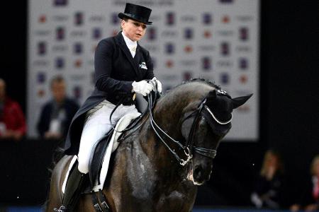 Reit-WM: Schneider und von Bredow-Werndl mit durchwachsenem Grand Prix Special