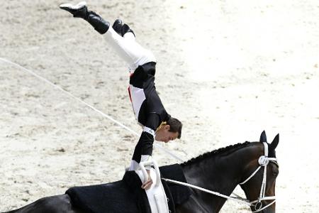 Weltreiterspiele: Voltigierer holen Gold im Nationenpreis