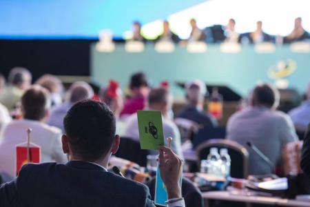 Oberhof bekommt Biathlon-WM 2023