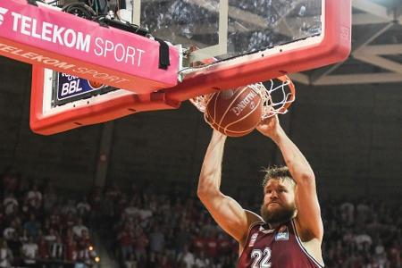 Basketball: Titelverteidiger München müht sich zum Auftaktsieg