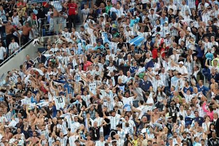 Stadionverbote für argentinische Fans wegen obszöner Sprüche bei der WM
