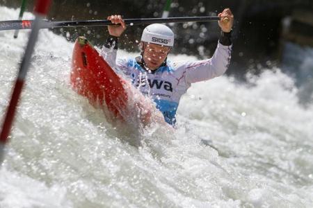 Medaillenregen bei der Kanu-WM: Gold für Anton und zweimal Bronze