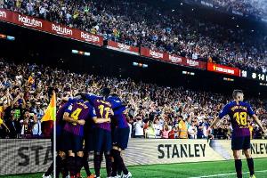 Messi und Suarez treffen bei Kantersieg für Barcelona doppelt