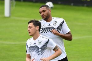 Tah: "Spüre keinen Rassismus im Fußball"