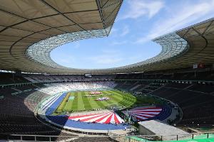 Olympiastadion bei Hertha gegen Bayern ausverkauft