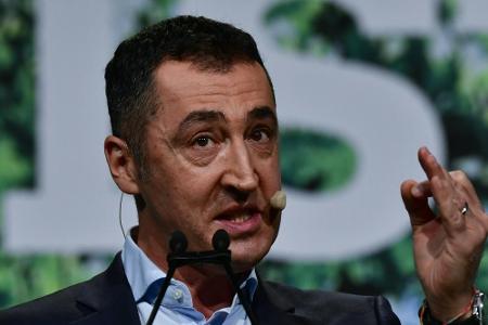 EM 2024: Özdemir fürchtet Instrumentalisierung