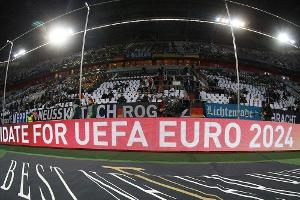 Die Chronologie der deutschen EM-Bewerbung (zusammengestellt vom SID)