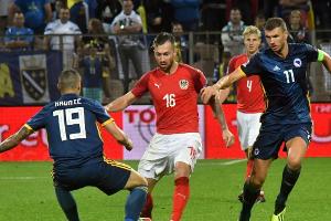 Bosnien-Ass Dzeko feiert mit Österreichs Arnautovic zu später Stunde