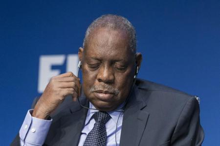 Fast 25 Millionen Euro Geldstrafe für Ex-FIFA-Interimsboss Hayatou