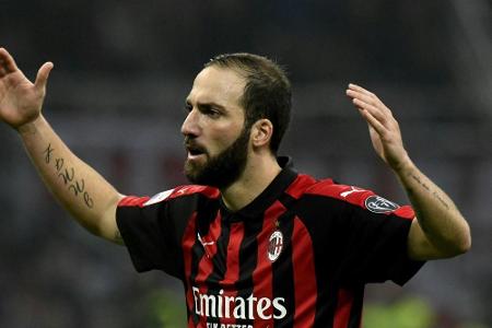 Higuain nach Ausraster gegen Ex-Klub Juve für zwei Spiele gesperrt