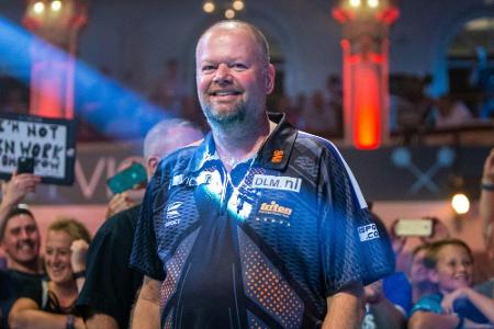 Darts: Van Barneveld beendet Karriere nach der kommenden Saison