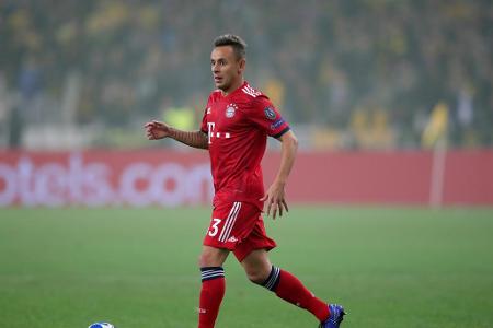 Der Brasilianer war in seinem 250. Pflichtspiel für den FC Bayern defensiv kaum gefordert. Nach vorne hinterlief der Vetera...