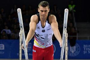 Turn-Weltcup in Cottbus: Dauser und Nguyen überzeugen in der Barren-Quali