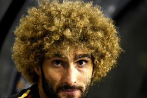 Afro-Look ade: Fellaini mit Kurz-Haarschnitt