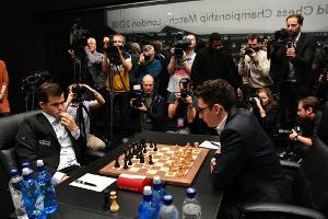 Elftes Remis zwischen Carlsen und Caruana