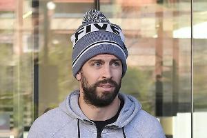 Pique zahlt 48.000 Euro nach Fahrt ohne gültigen Führerschein