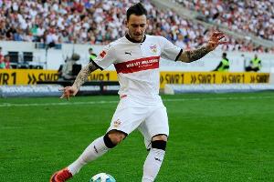 VfB gegen Augsburg mit Donis und Baumgartl