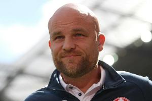 Sportvorstand Schröder verlängert bis 2022 in Mainz