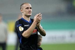 6:2 gegen Darmstadt: Paderborn bleibt in Lauerstellung