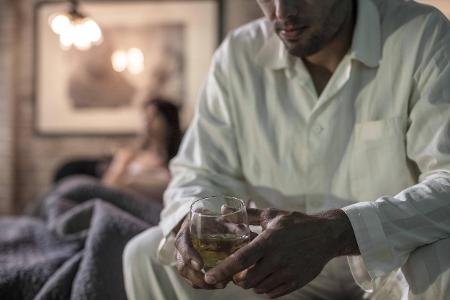 1 Alkohol_Westend61.jpg