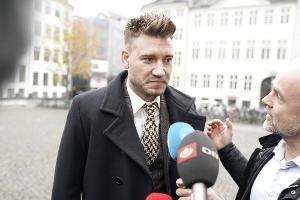 Ex-VfL-Profi Bendtner muss Fußfessel tragen