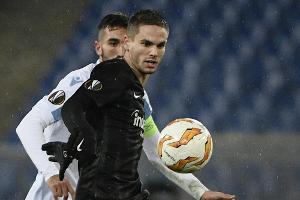 Auch Gacinovic hält der Eintracht die Treue