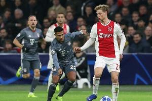 Lewandowski und Coman retten Bayern den Gruppensieg