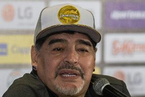 Maradona im Krankenhaus: Angeblich Magenblutung