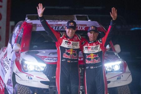 Dakar: Co-Pilot von Zitzewitz übernimmt Spitze - Tagessieg an Loeb