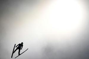 Skispringerin Seyfarth fehlen 28 Zentimeter zum Sieg