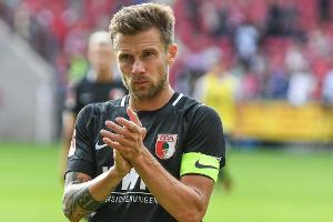 FCA verlängert mit Kapitän Baier, Gouweleeuw und Danso