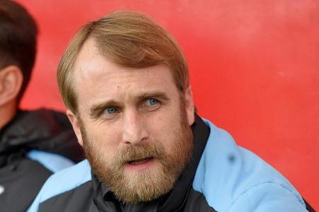 Bierofka, Hinkel und Helmes bestehen Fußballlehrer-Lehrgang