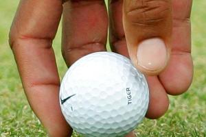 Golf: Jäger fällt zurück - McDowell führt