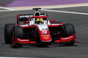 Punkte und Pole für Schumacher bei Formel-2-Premiere