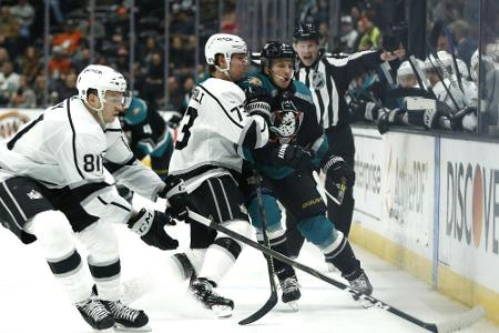 NHL: Sturm und die Kings gewinnen Freeway Faceoff