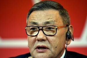 Boxen: Umstrittener AIBA-Präsident Rachimow tritt zurück