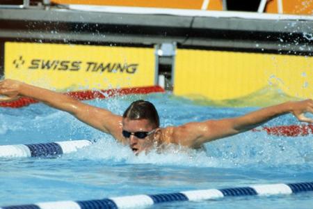 Sonderbriefmarken mit Winkler, Behle und Groß