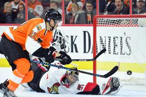 NHL: Österreicher Raffl verlängert in Philadelphia