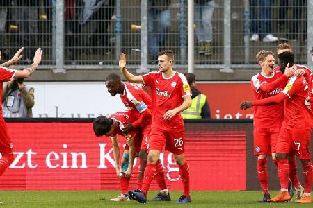 Kiel mischt weiter im Aufstiegsrennen mit