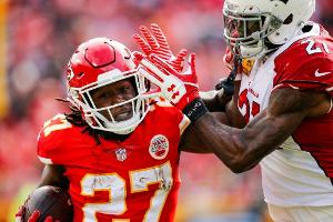 NFL: Browns verpflichten umstrittenen Running Back Hunt