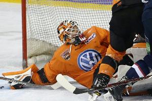 Eishockey: Wolfsburg und Kassel tauschen die Torhüter