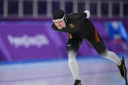 Eisschnelllauf: Pechstein läuft in die Top 10, Beckert Fünfter