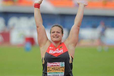 Schwanitz stößt Weltjahresbestleistung - Storl unterstreicht gute Form