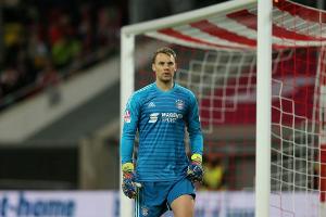 Neuer in Augsburg zurück im Tor