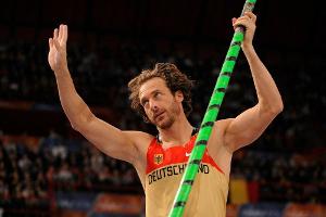 Nach Leukämie-Erkrankung: Lobinger will wieder im Profi-Fußball arbeiten