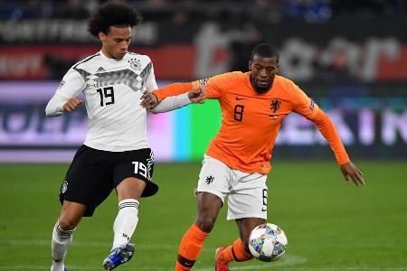 Auch der Akteur vom FC Liverpool hatte in der erste Hälfte nur wenige Ideen gegen die deutschen Gegenspieler. Beteiligte sic...