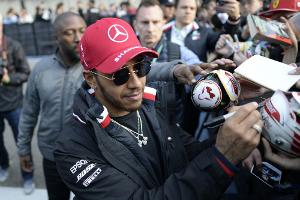Hamilton will sich zwischen Qualifying und Rennen Tattoo stechen lassen
